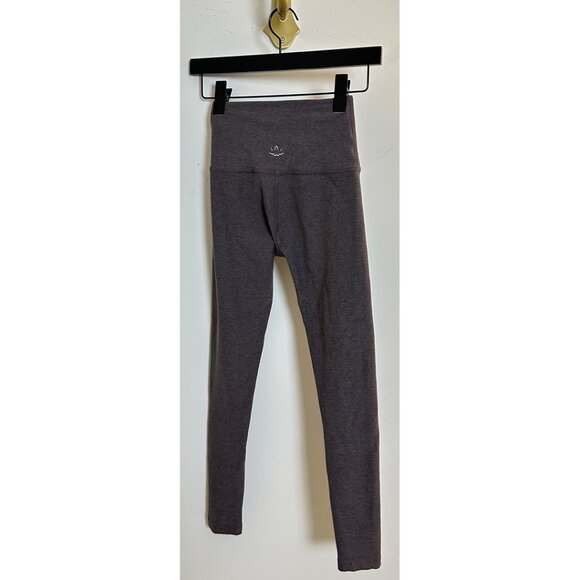 BEYOND YOGA Caught in the Midi High Waist Leggings in Soft Umber Size X-Small - Picture 6 of 10